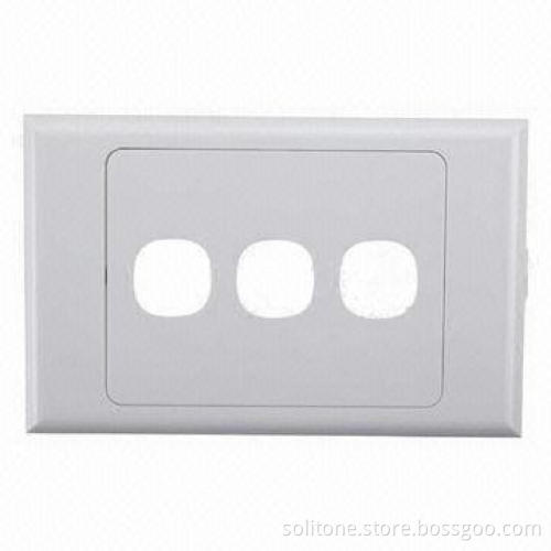 Faceplate in Australian Style, 120 Type, 3 Ports